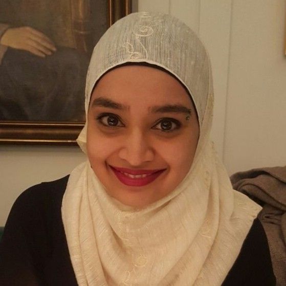 Dr Fouzia Siddique.jpg